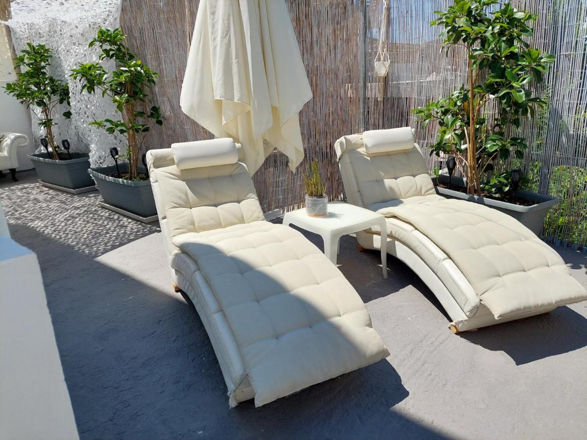 The White Suites Adámas Eksteriør bilde