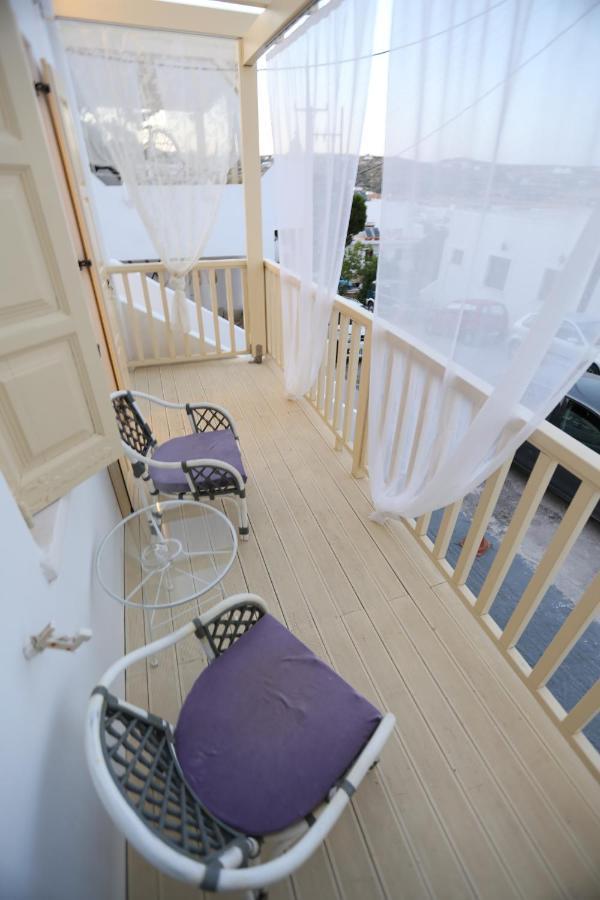 The White Suites Adámas Eksteriør bilde